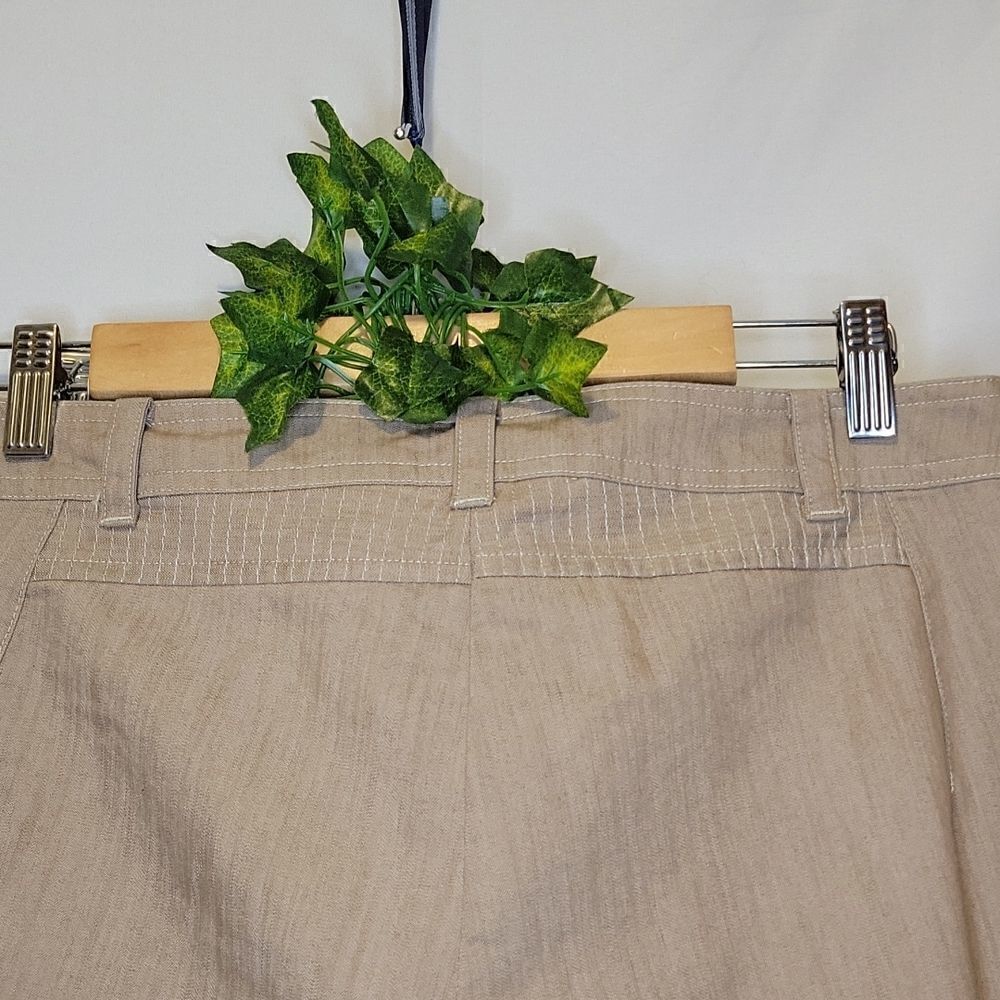 Lanalee. Women's Capris. Unique Style. Size 8. Excellent Condition! - Picture 5 of 8